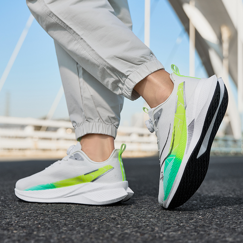 Chaussures de course à semelle - Running Cap Lightweight avis et prix